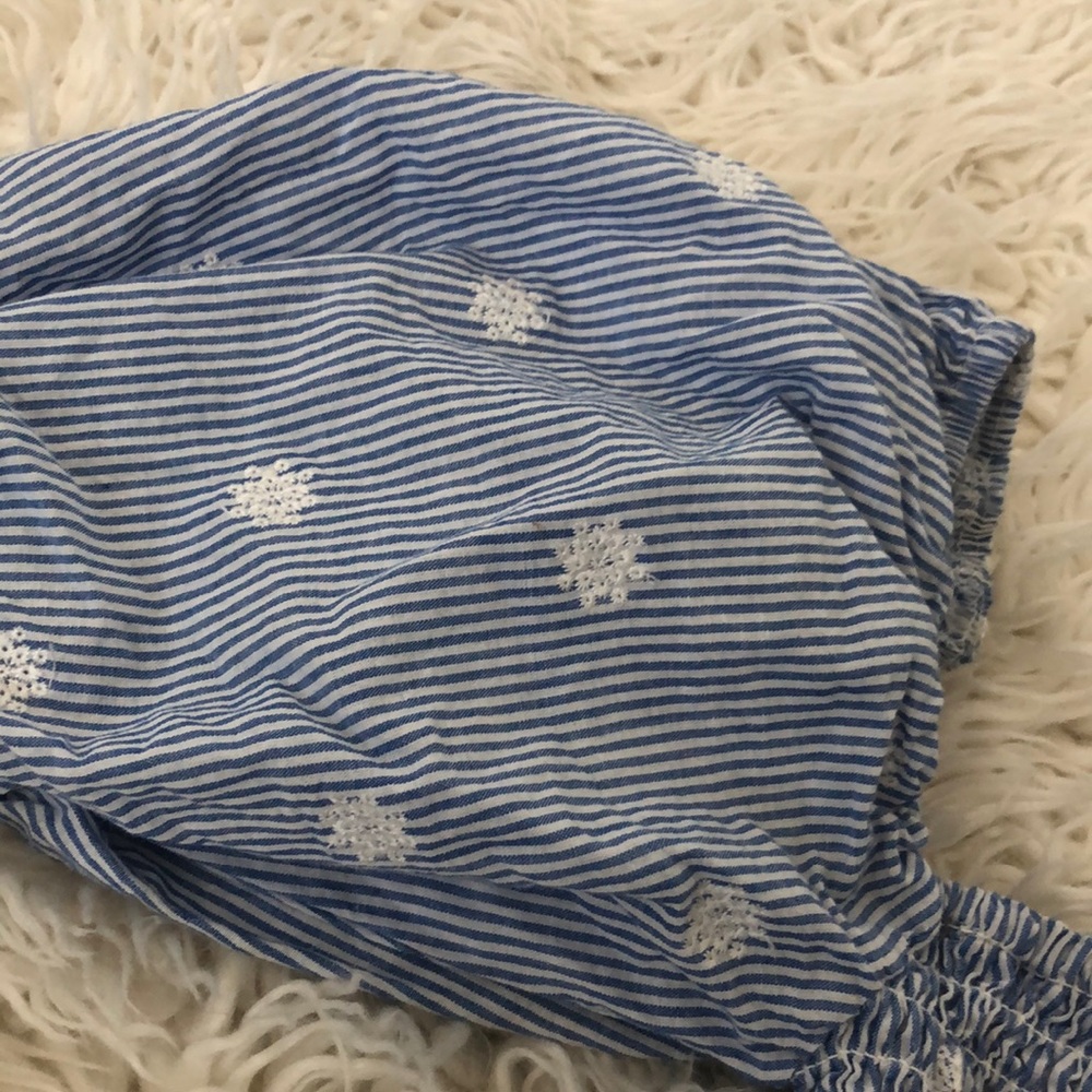 F21 top - Picture 2 of 3